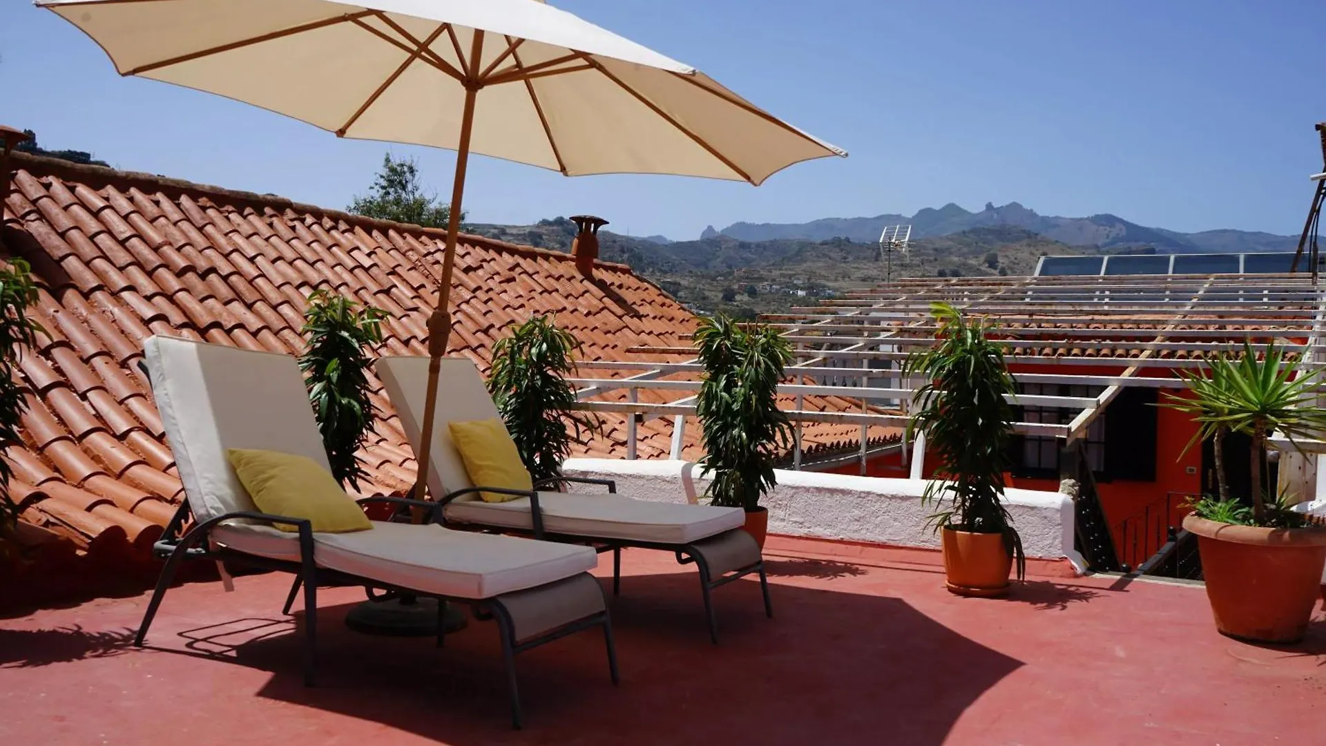 Villa Del Monte Santa Brigida  Spain